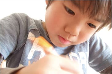 一人ひとりのレベルに合った課題をクリアしていくことで「基礎力」と「学習習慣」が身につく、新しい学習システムです。